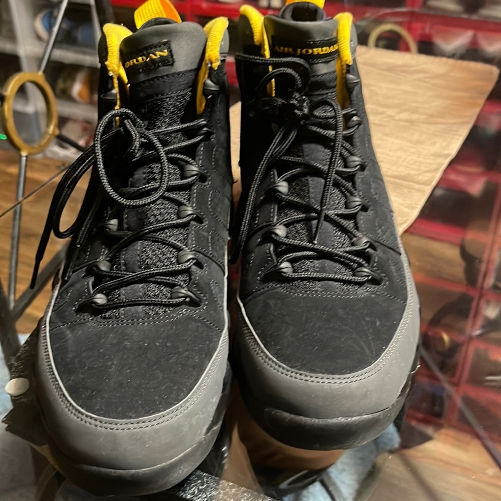 Air Jordan